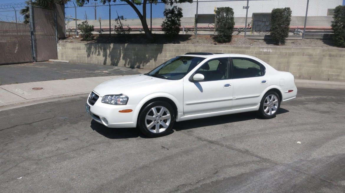 Sedan for sale: 2002 Nissan Maxima GLE 4D