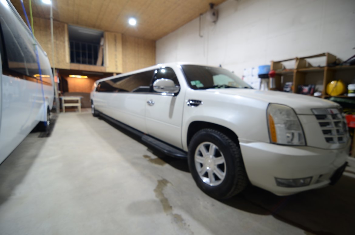 SUV Stretch for sale: 2007 Cadillac Escalade by COASTAL COACHWORKS