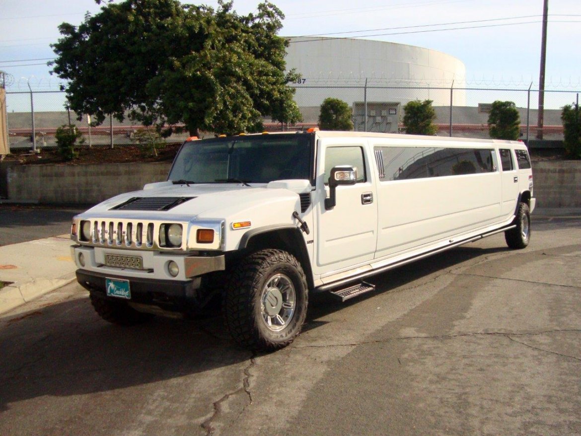 Limousine for sale: 2007 Hummer H2 165&quot; Icon Limousine 165&quot; by Executive Coach Builders