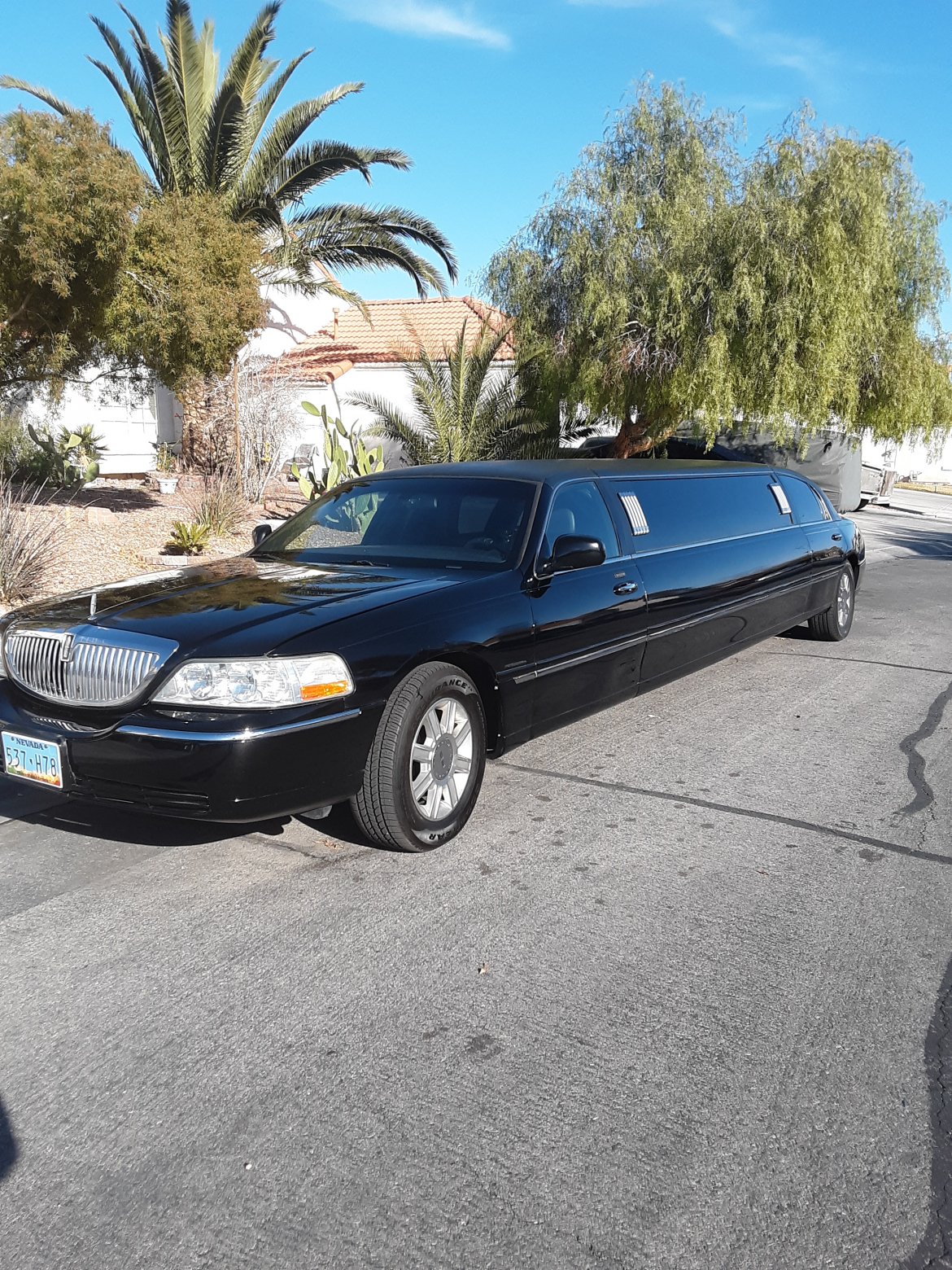 Limousine for sale: 2007 Lincoln Town Car by Krystal