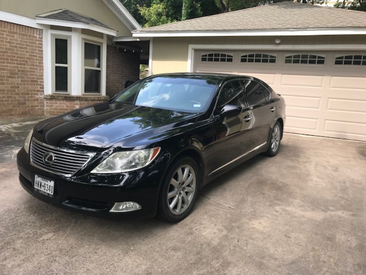 Sedan for sale: 2007 Lexus LS 460 L