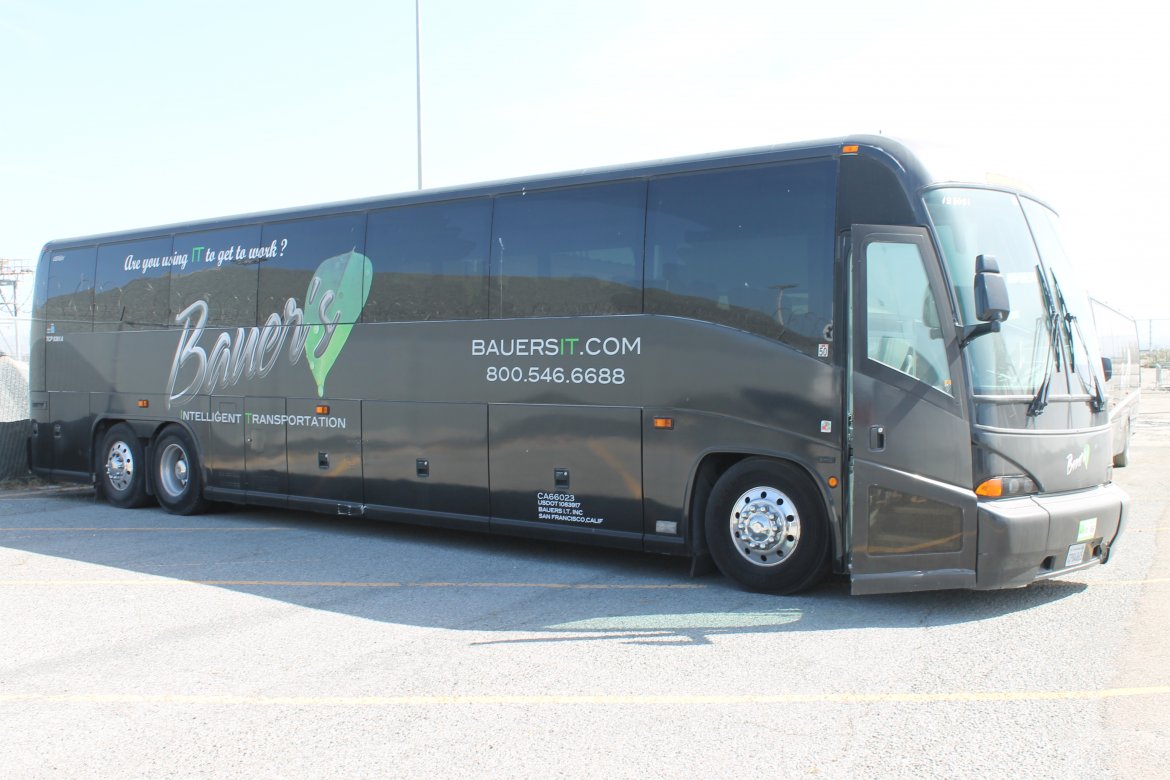 Motorcoach for sale: 2007 MCI J4500 45&quot; by MCI