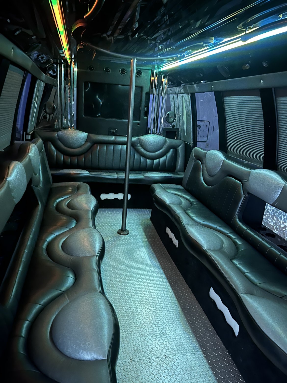 Limo Bus for sale: 2008 Ford E450