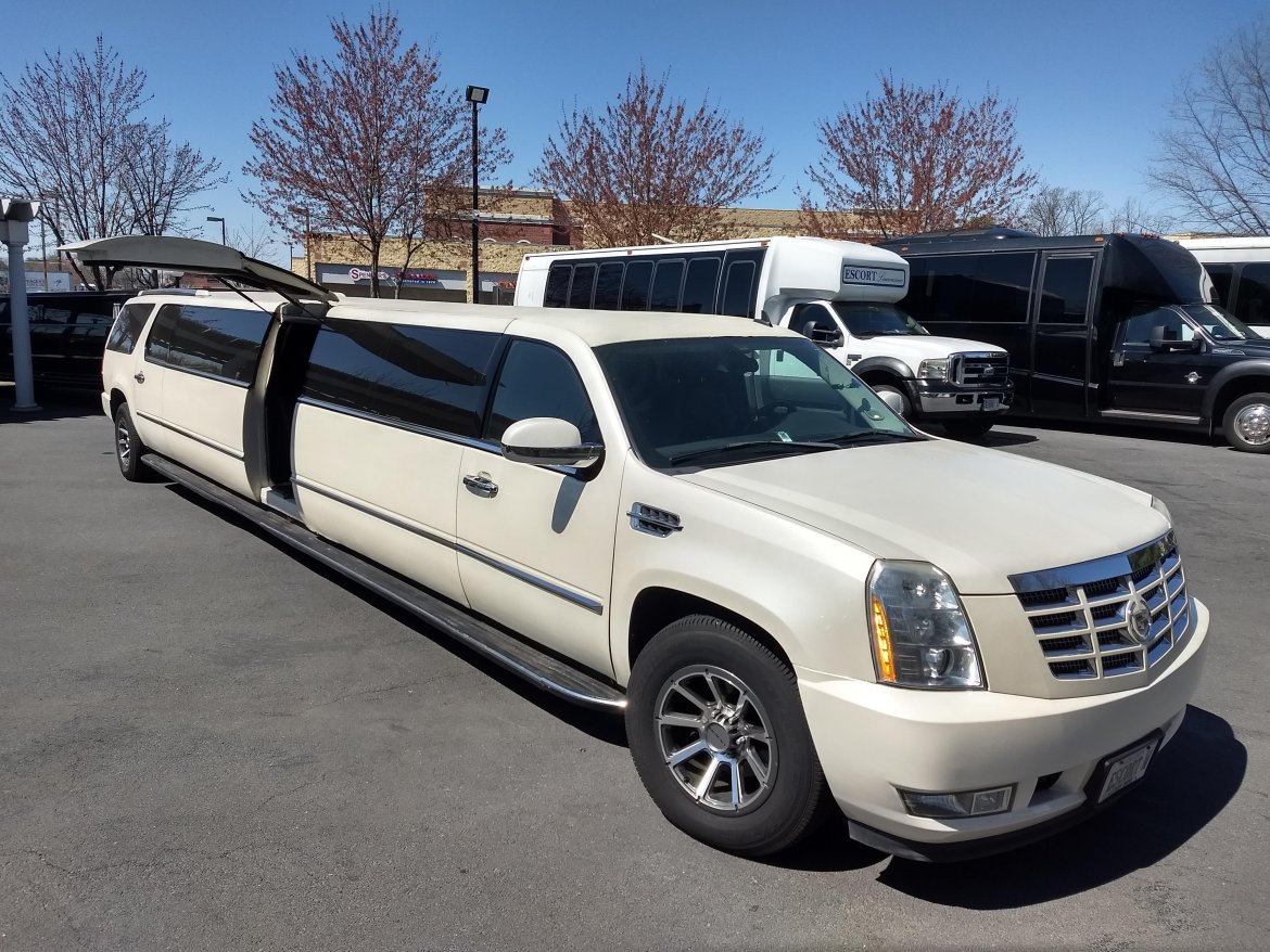 SUV Stretch for sale: 2008 Cadillac Escalade ESV 200&quot; by LA Custom Coach