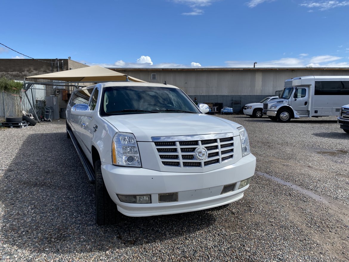 SUV Stretch for sale: 2008 Chevrolet Suburba-lade by Platinum Coach