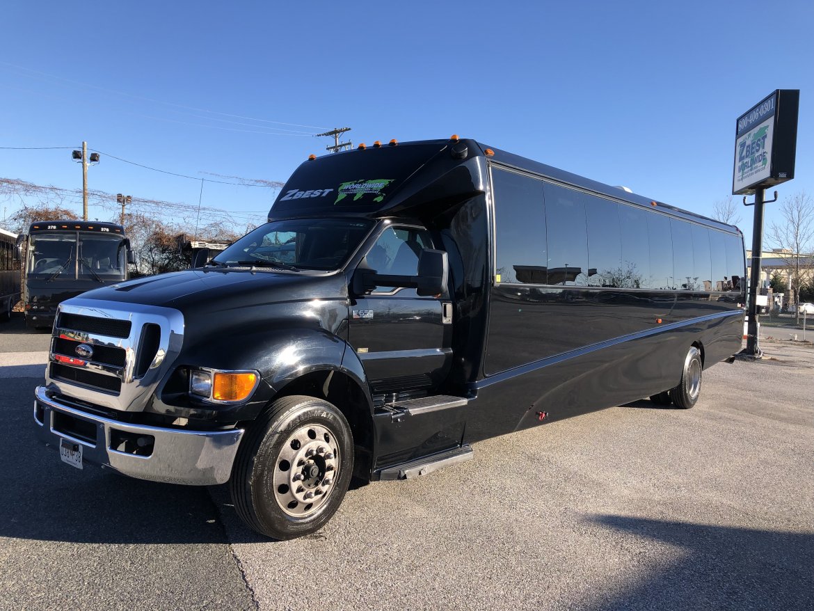 Executive Shuttle for sale: 2013 Ford F-650 by Grech