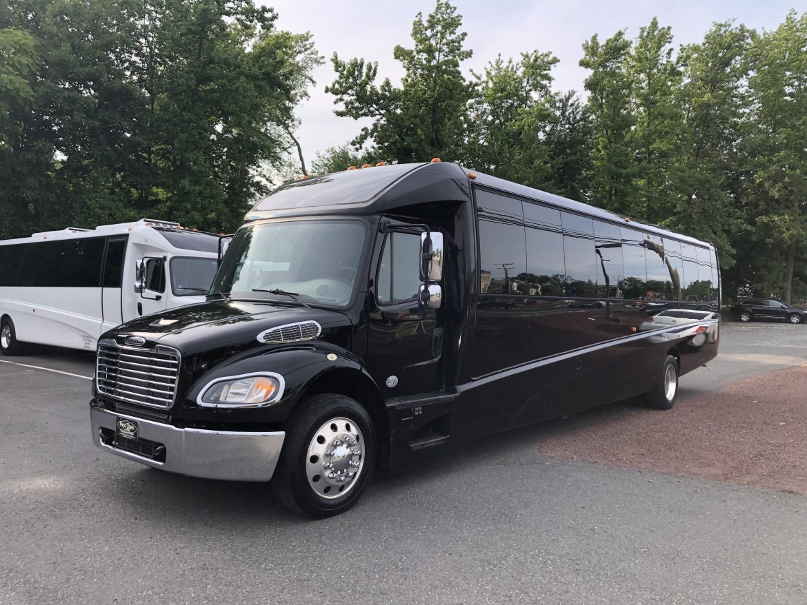 Shuttle Bus for sale: 2014 Freightliner GM40 Shuttle 40&quot; by Grech Motors