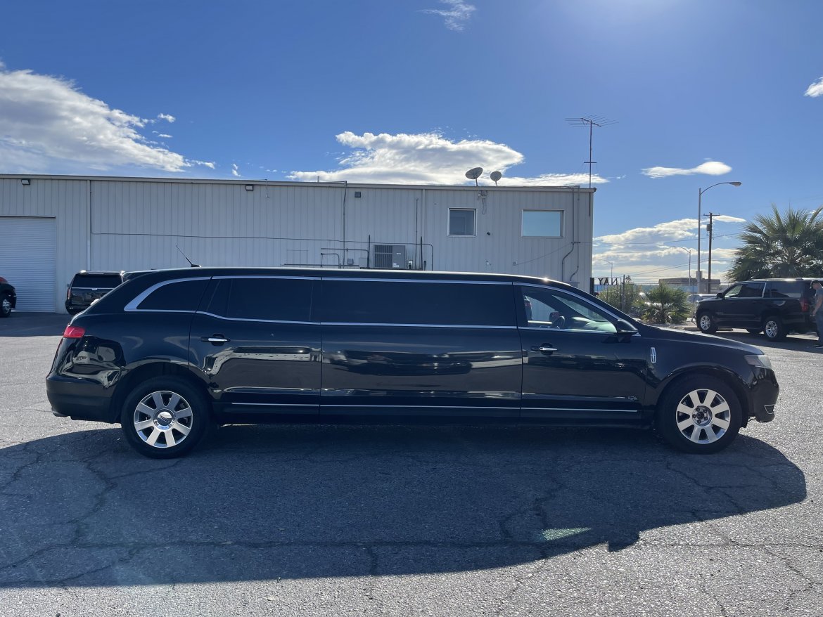 Limousine for sale: 2017 Lincoln MKT Limousine 72&quot; by Royal Coach Builder