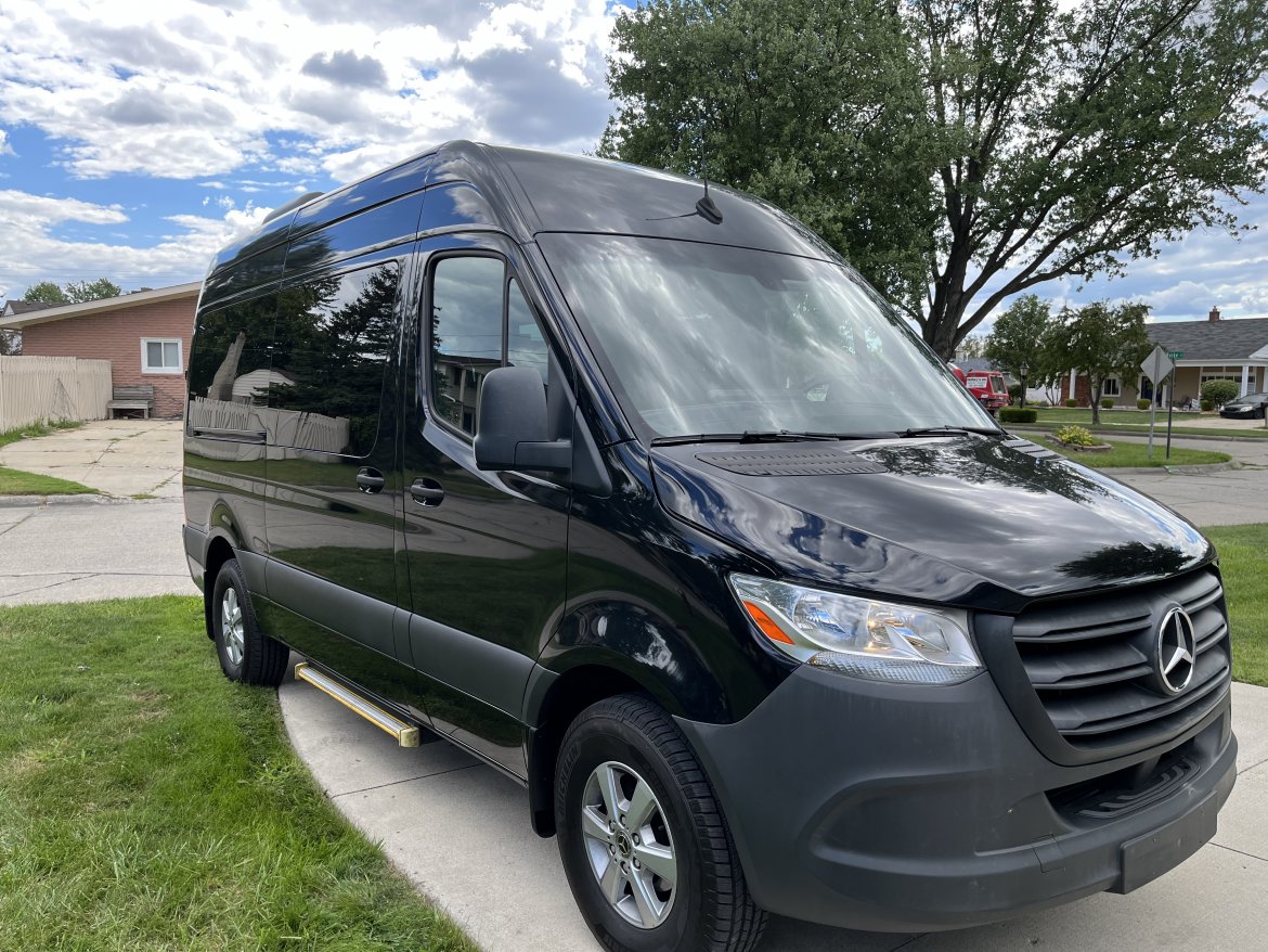 Shuttle Bus for sale: 2019 Mercedes-Benz Sprinter