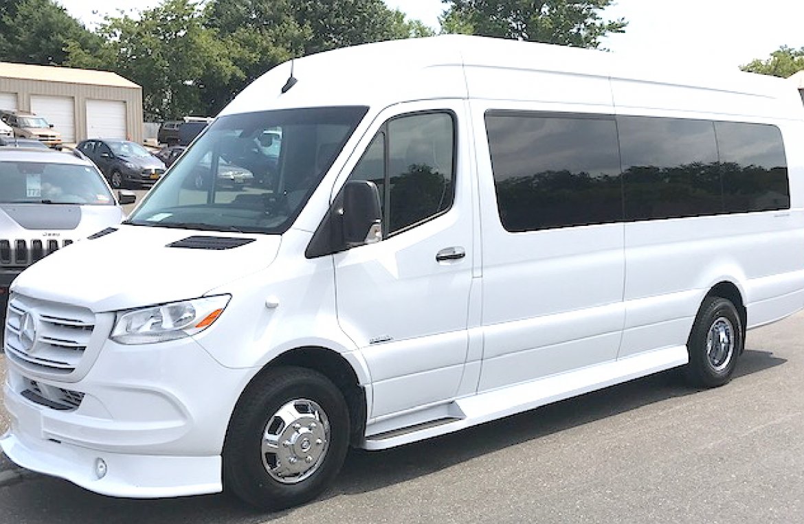 Sprinter for sale: 2019 Mercedes-Benz 3500 25&quot; by Midwest Auto Design