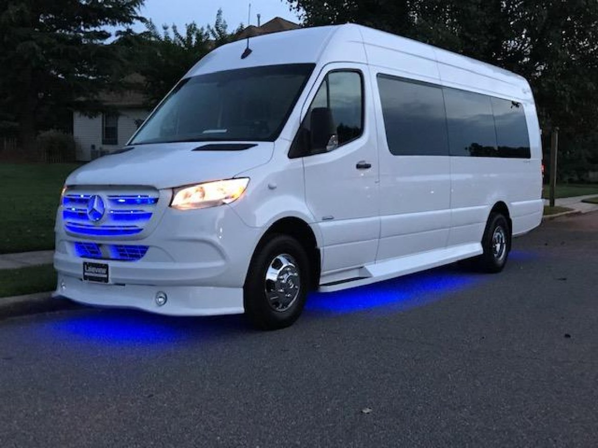 Sprinter for sale: 2019 Mercedes-Benz 3500 25&quot; by Midwest Auto Design