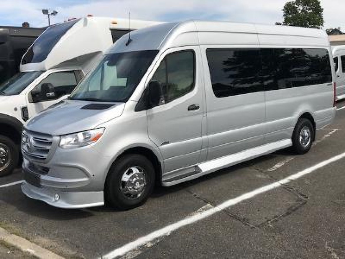 Sprinter for sale: 2019 Mercedes-Benz 170&quot; 3500 23&quot; by Midwest Automotive Design