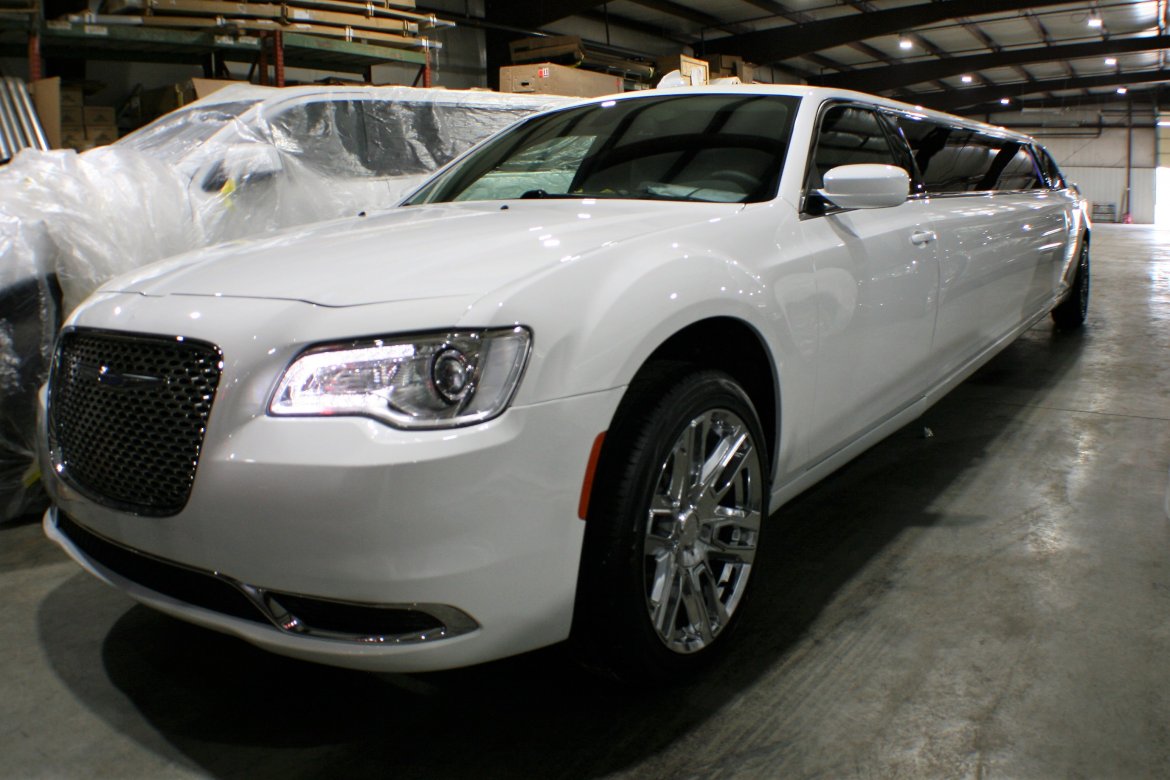 Limousine for sale: 2019 Chrysler 300 140&quot; by Springfield Coach